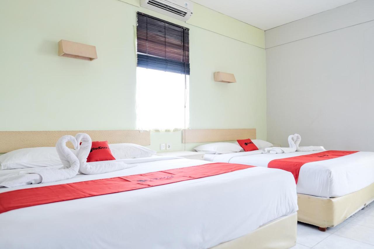 Reddoorz Plus At Sunrise Hotel Sanur Экстерьер фото