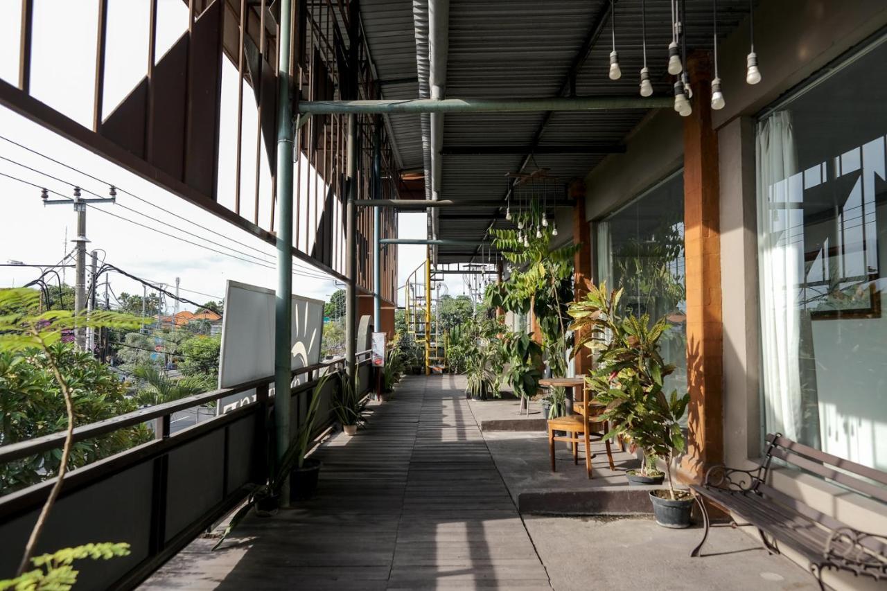 Reddoorz Plus At Sunrise Hotel Sanur Экстерьер фото