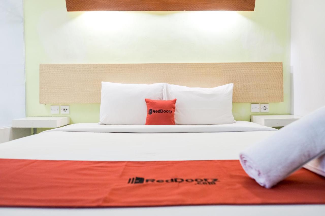 Reddoorz Plus At Sunrise Hotel Sanur Экстерьер фото