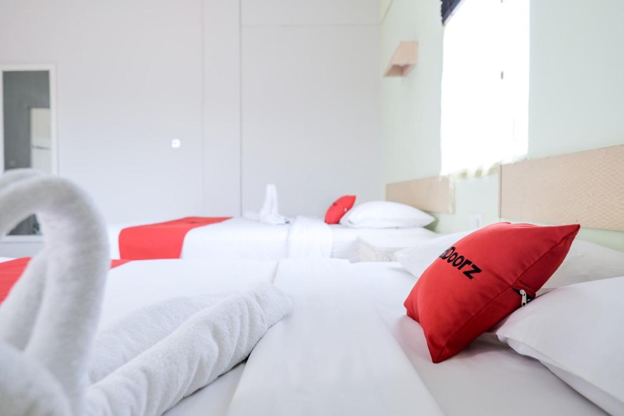 Reddoorz Plus At Sunrise Hotel Sanur Экстерьер фото